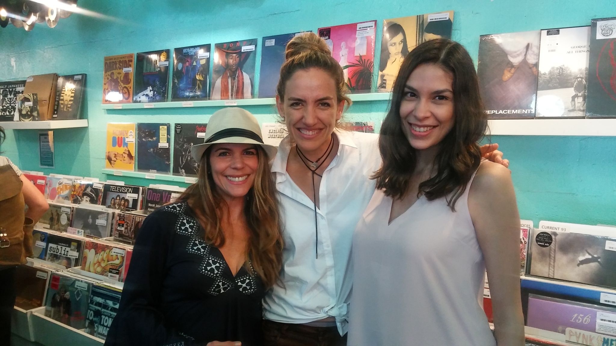 Gina Tinoco, Marinés Duarte y Nadia Noya.