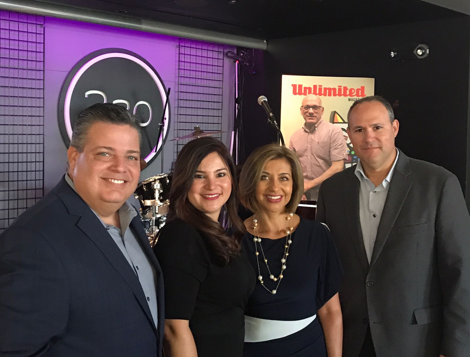 Armando Morales, Rosana Cantillo, Ivonne Fernandez y Adrian Núñez,