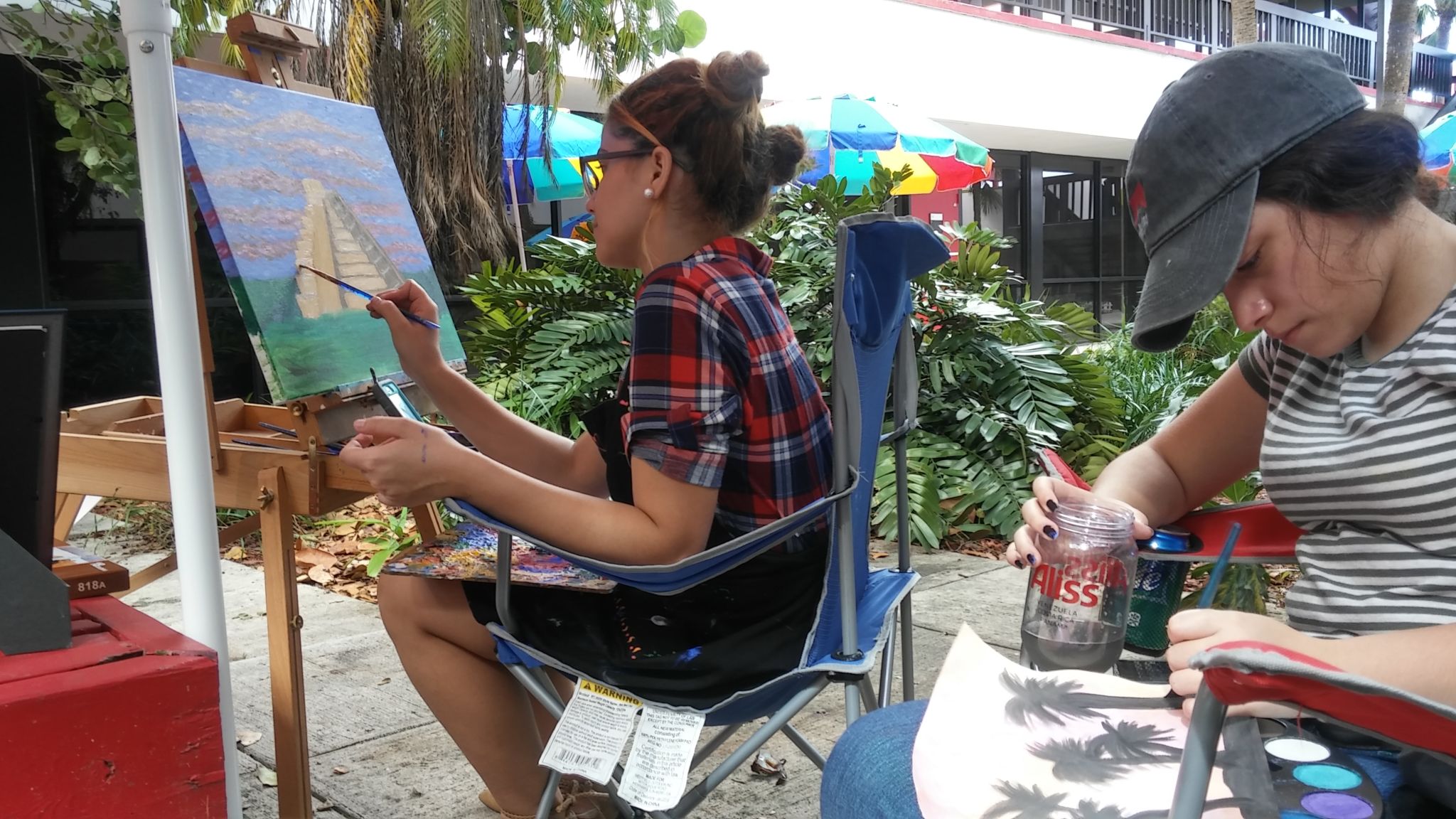 La creatividad juvenil se vio en "Bajo la Sombrilla"
