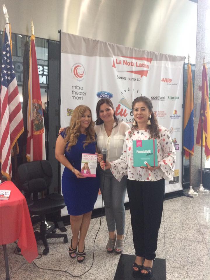 Alexia Ramírez, Rosana Cantillo y Pilar Vélez.