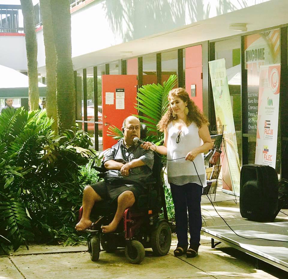 Pilar Vélez reconoce el trabajo de este destacado pintor