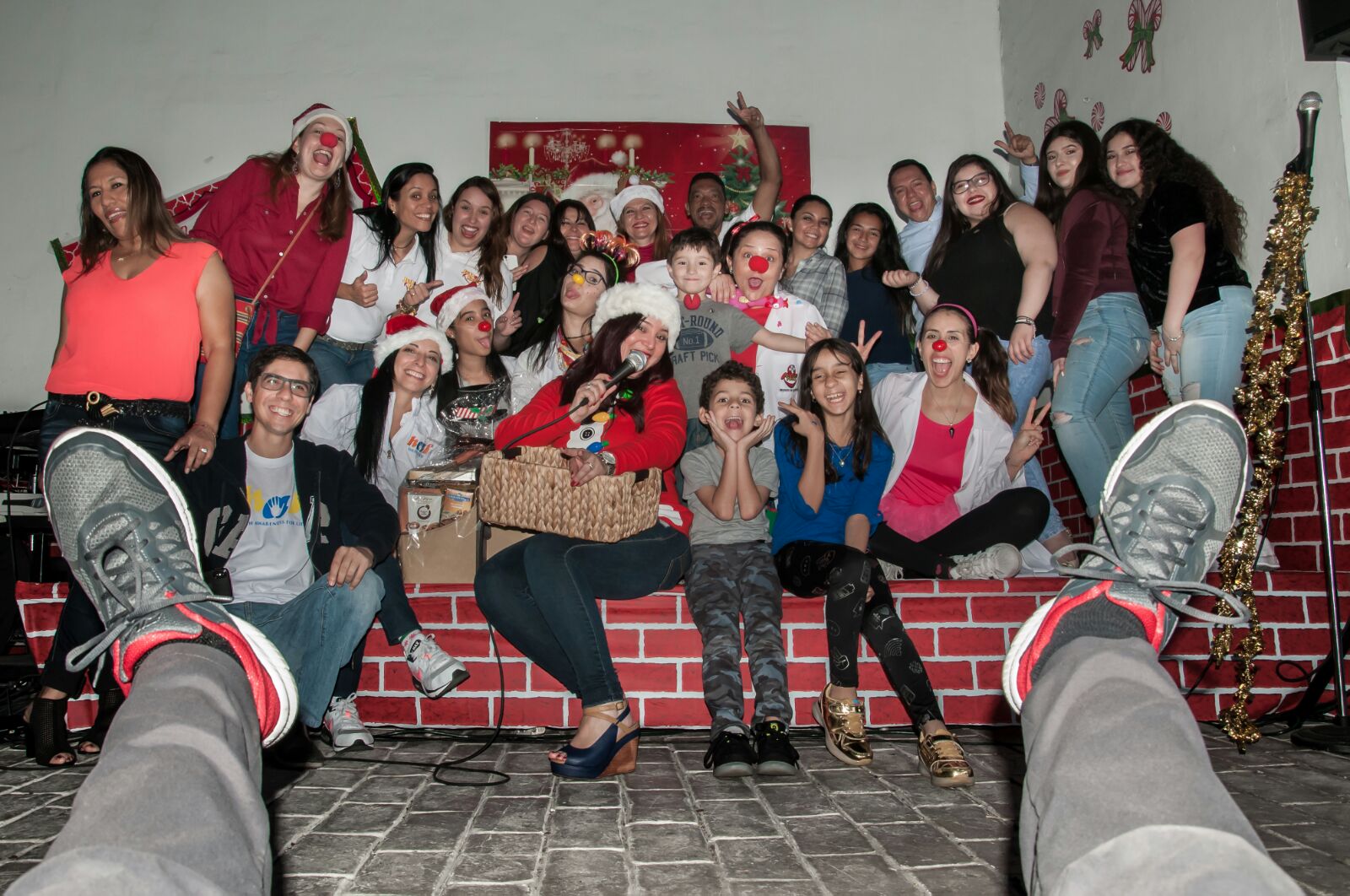La foto más creativa: los zapatos son de nuestro fotógrafo Ronald.
