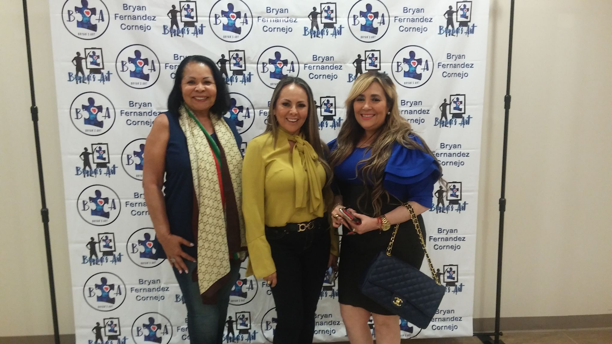 Lidia Bussiere, CJ MacCann y Marisol Casola