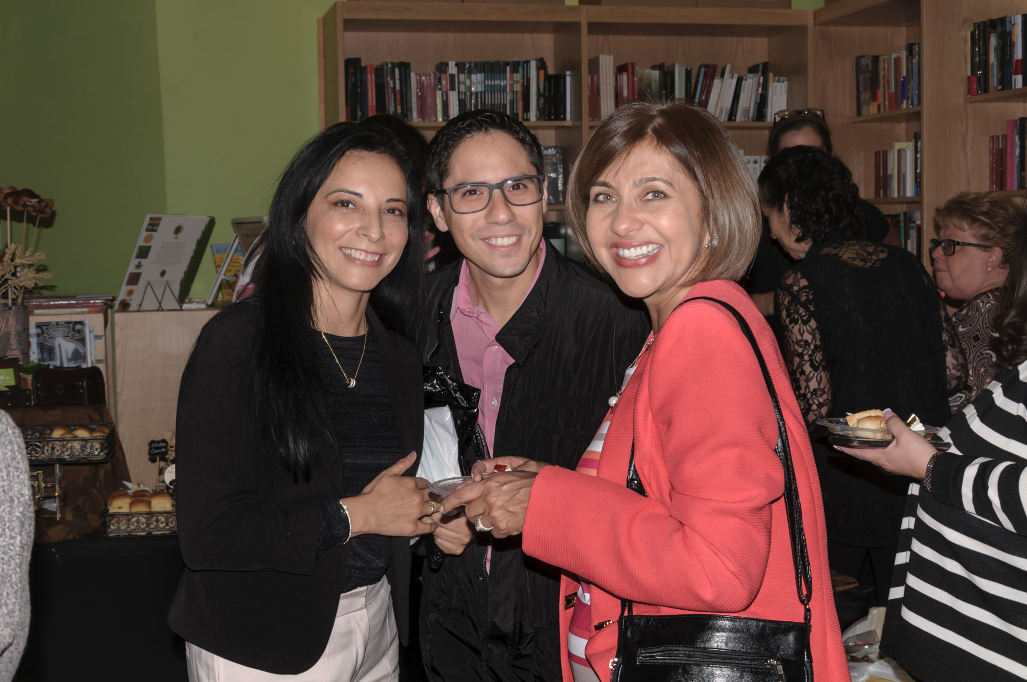 Nubia Neme, Romel Gómez e Ivonne Fernandez