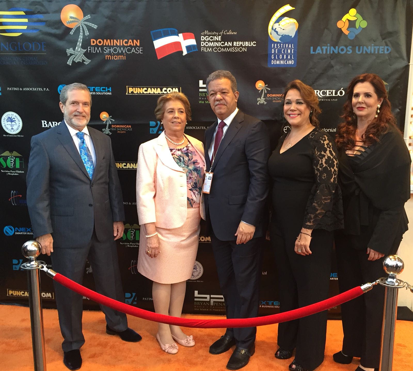 El ex presidente Leonel Fernandez asistió a la muestra