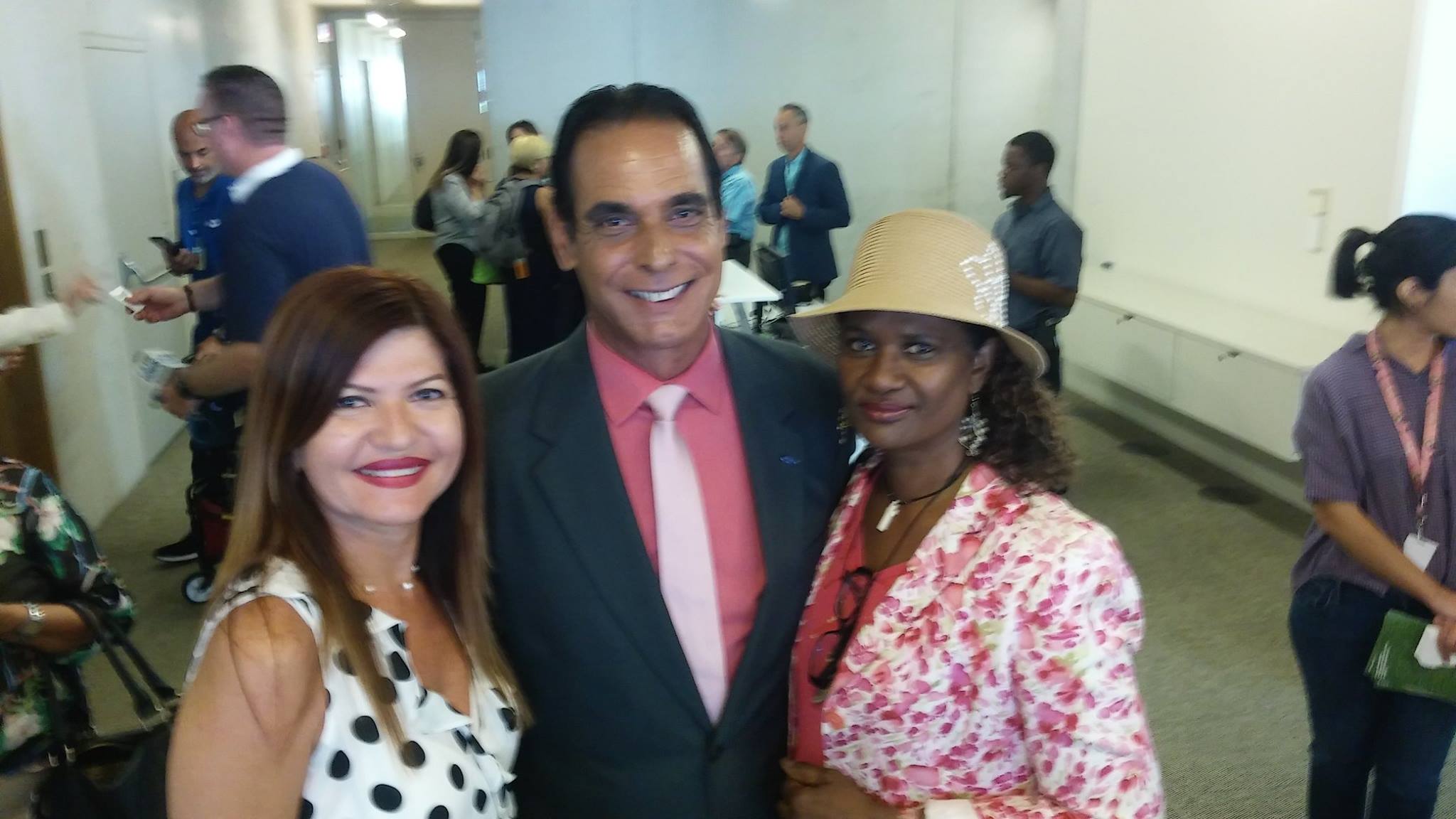 Marybel Torres, Albert Collazo y Woodie Lesesne