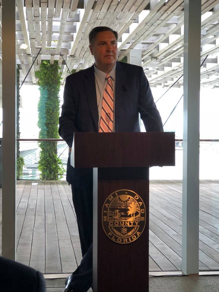 el vicepresidente de Ford Solutions John Kwant