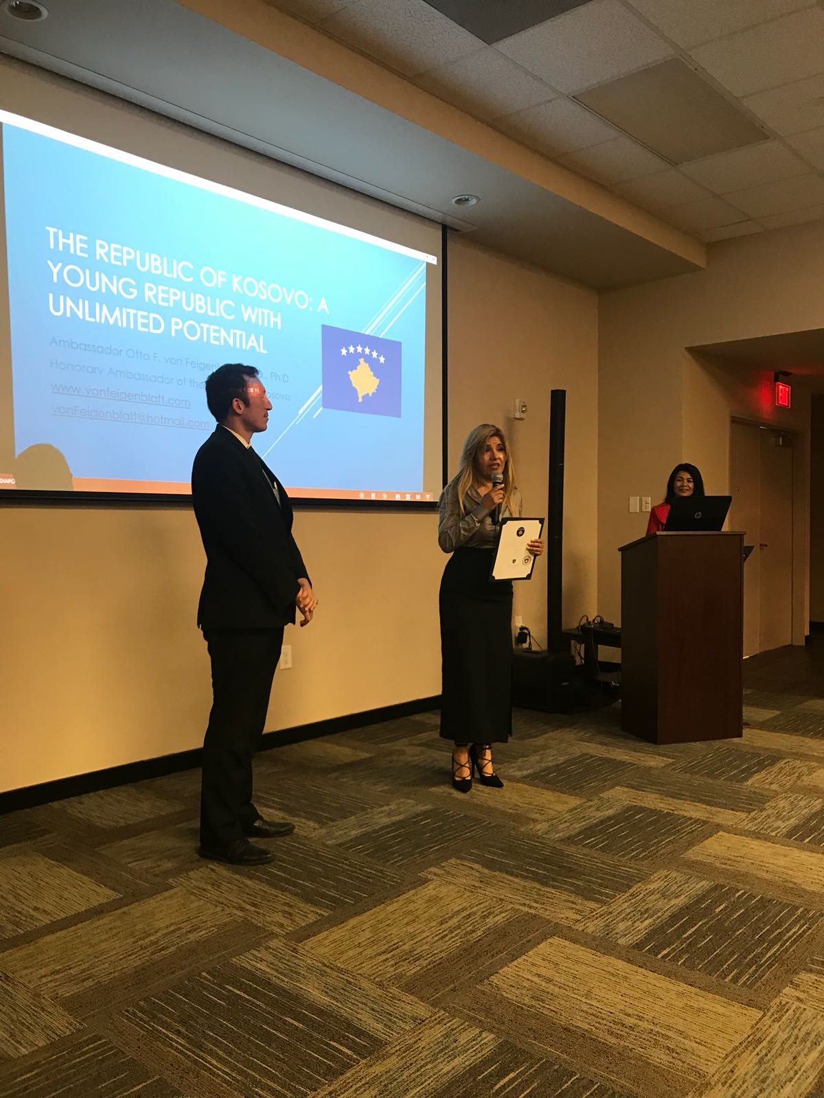 República de Kosovo fue presentada en Miami