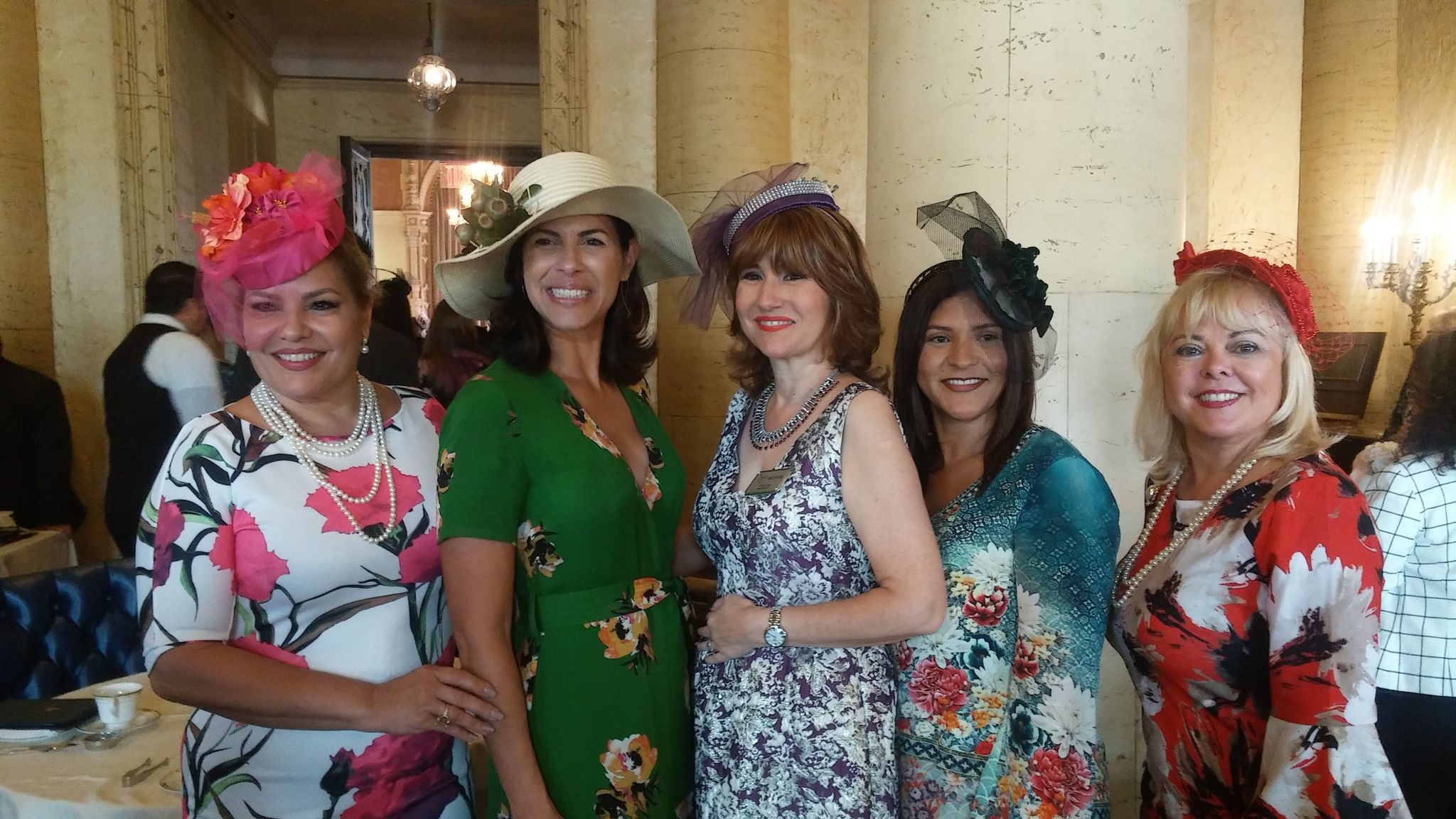 Liliam Lopez e invitadas.