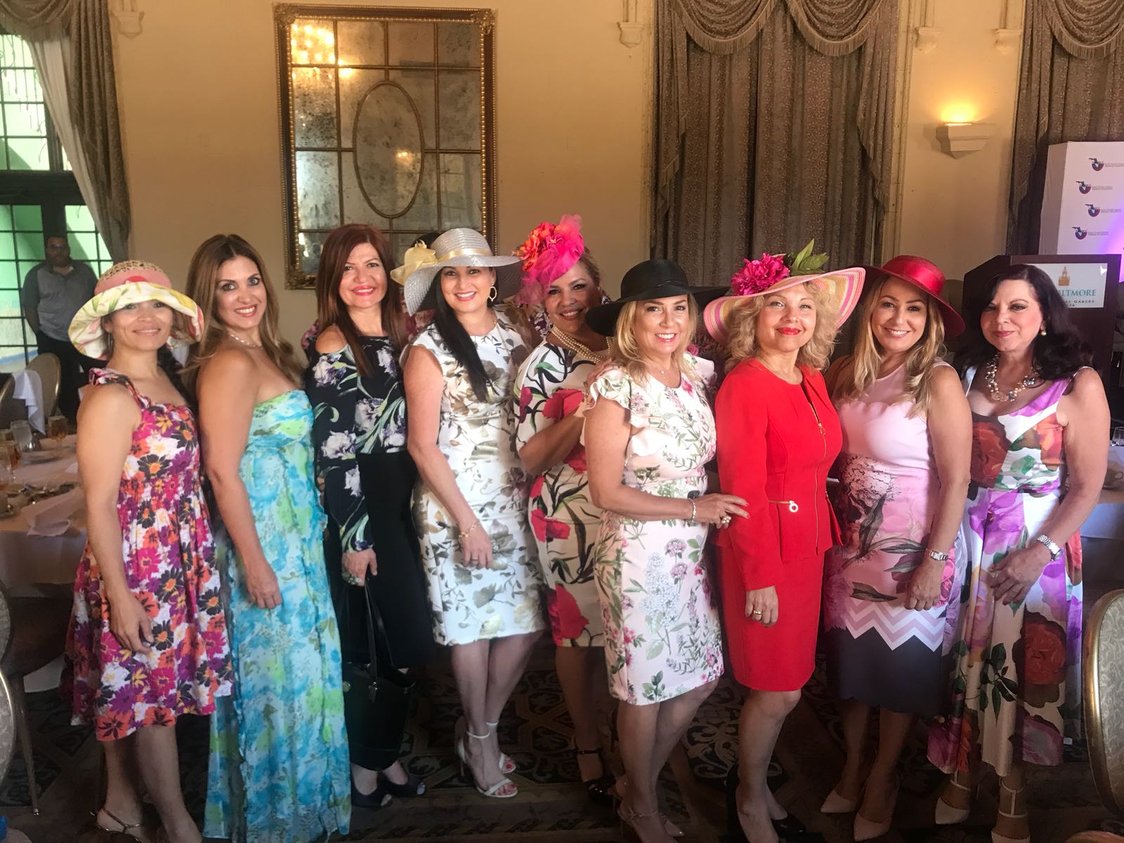 Mujeres emprendedoras y empresarias