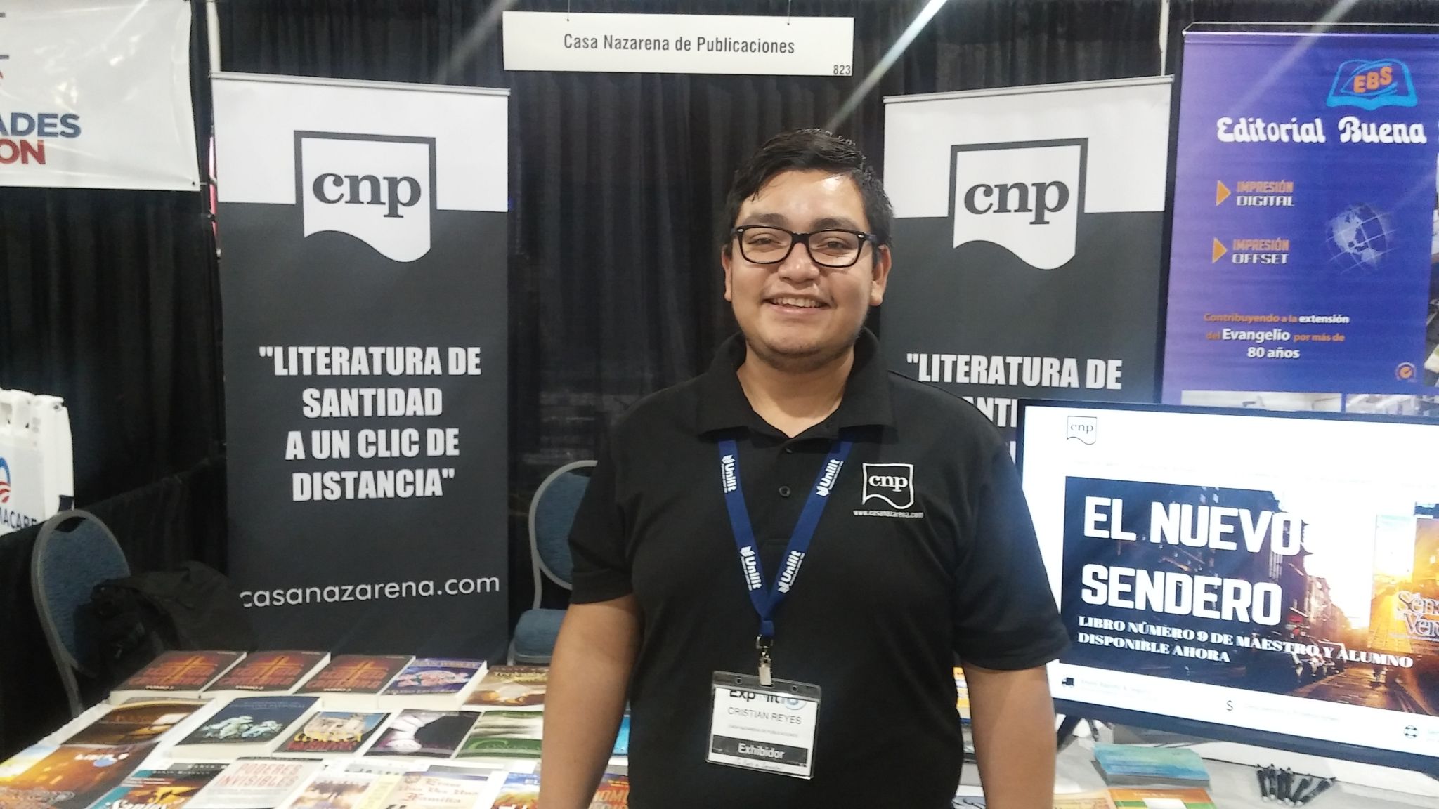 Cristhian Reyes, vino desde Kansas y le encantó ver la unidad de la iglesia.