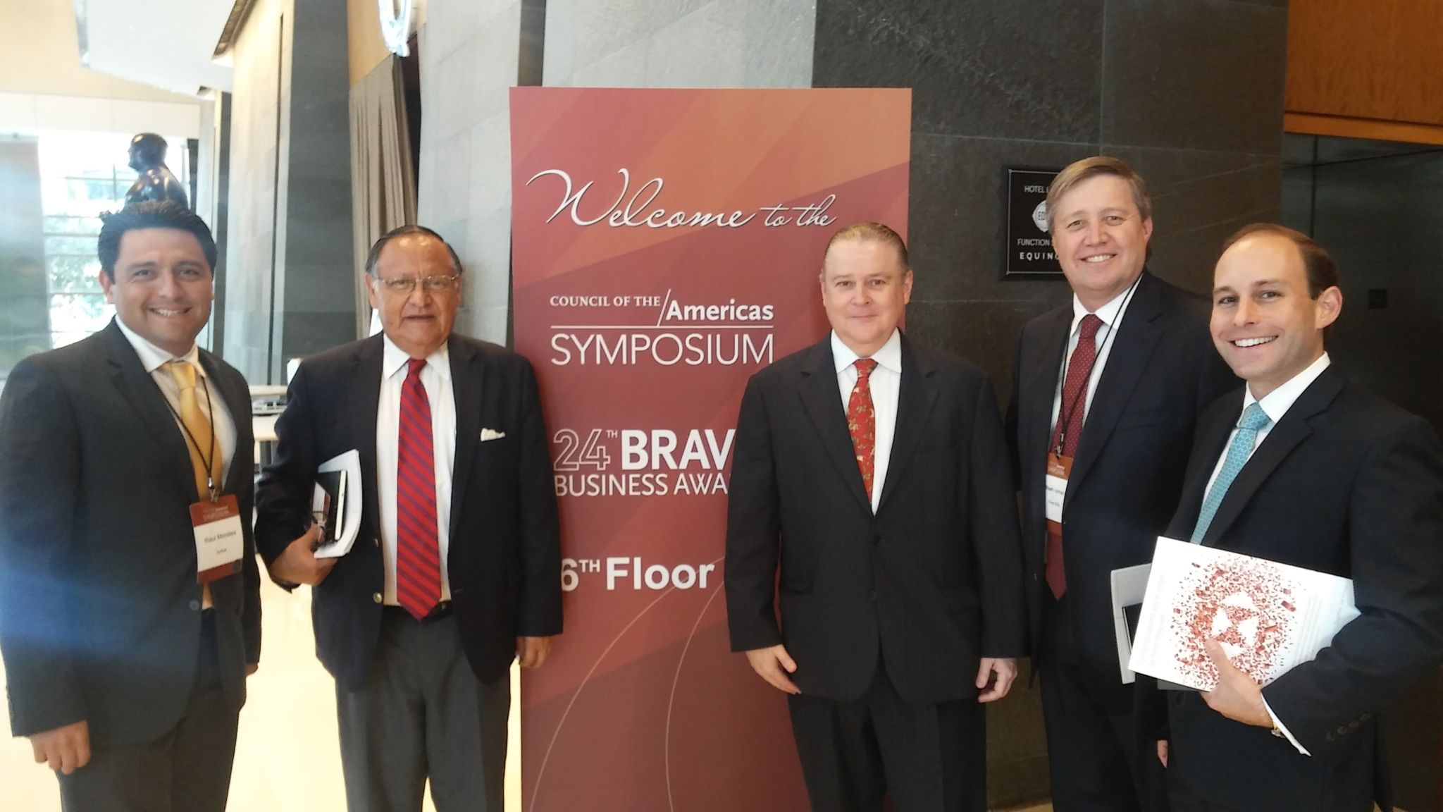 Raul Morales, director de negocios de Softtek; Pedro M Toro, vicepresidente de CEO Advisors; Mauro Lurman, presidente de American Steel Products; Ernesto L Sosa, vicepresidente de CEO Advisorsy Roberto J Arguello, presidente de CEO Advisors.