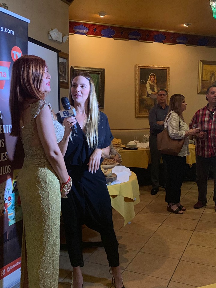 Marybel Torres es entrevistada por la reportera del El Venezolano Tv