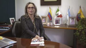 Zulema Uribe: “La educación es la vía para reducir la pobreza y la desigualdad social”