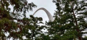 Pierde el miedo a las alturas en el Arco de St. Louis en Missouri