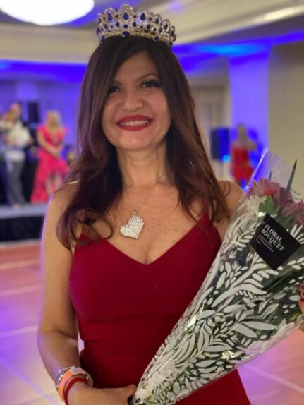 Marybel premio y corona