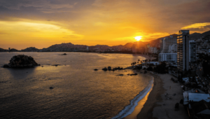 ¡Acapulco! descúbrelo al estilo del cantante Luis Miguel