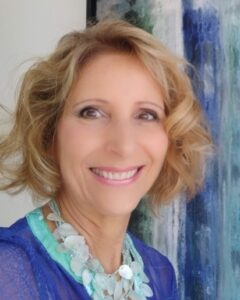 ¿Quiénes integran el jurado de la VIII edición de Cuéntate tu Cuento a La Nota Latina?