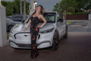 Ford Mustang Mach-E 2022: Supera las expectativas de los SUV eléctricos