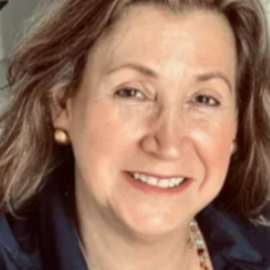 ¿Quiénes integran el jurado de la XI edición de Cuéntale tu Cuento a La Nota Latina?