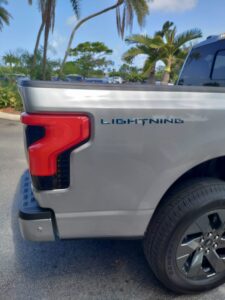 La Camioneta del Futuro: Ford F-150 Lightning totalmente eléctrica llegó a Miami