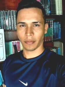 Adrián Carrillo, escritor