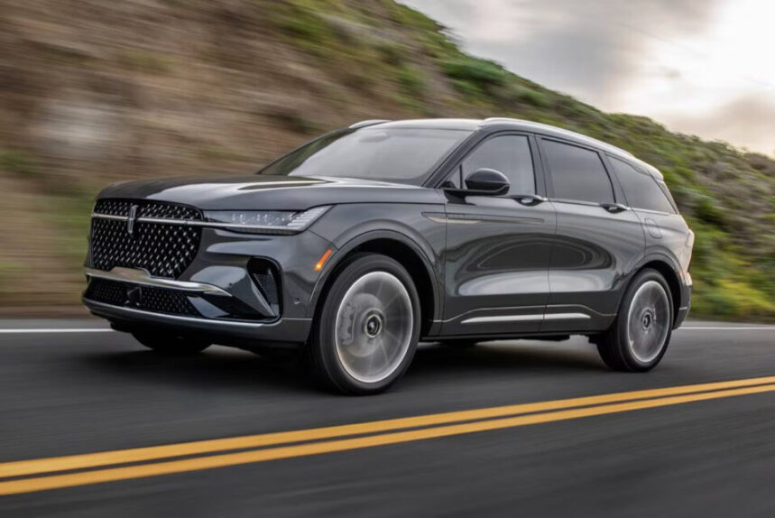 Lincoln impulsa las ventas de Ford