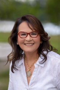 Tu Poder Endógeno, el libro que despierta la fuerza interior de quienes están listos para transformar su vida