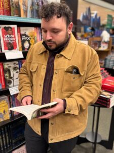 Carlos Carrasquero: el joven venezolano que fusiona  la literatura con el diseño interactivo